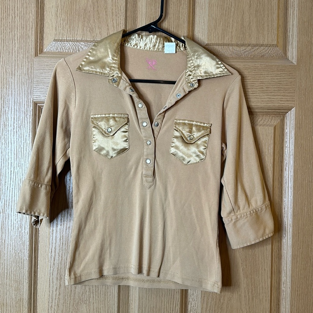 Twenty X 3/4 sleeve with satin trim